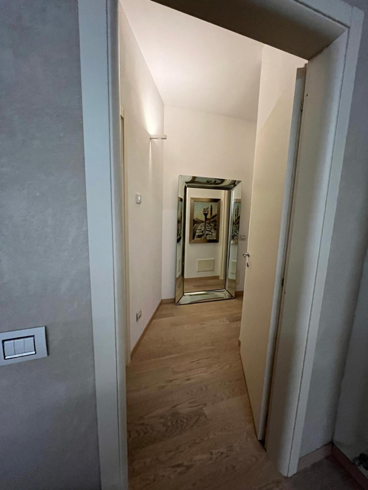 Juliet'S Neighbours- Luxury Apartment ヴェローナ エクステリア 写真